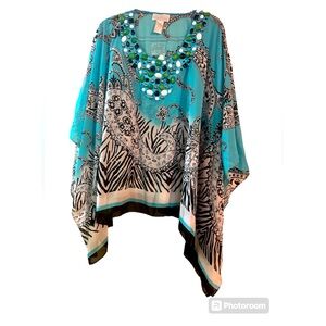 TURQUOISE BLACK AND WHITE EMBELLISHED BLOUSE. NWT